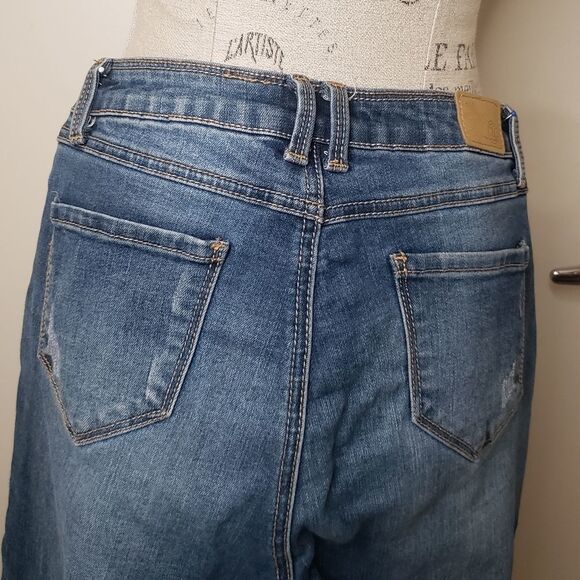 Distressed Paperbag Cutoff Denim Jeans - Picture 5 of 11